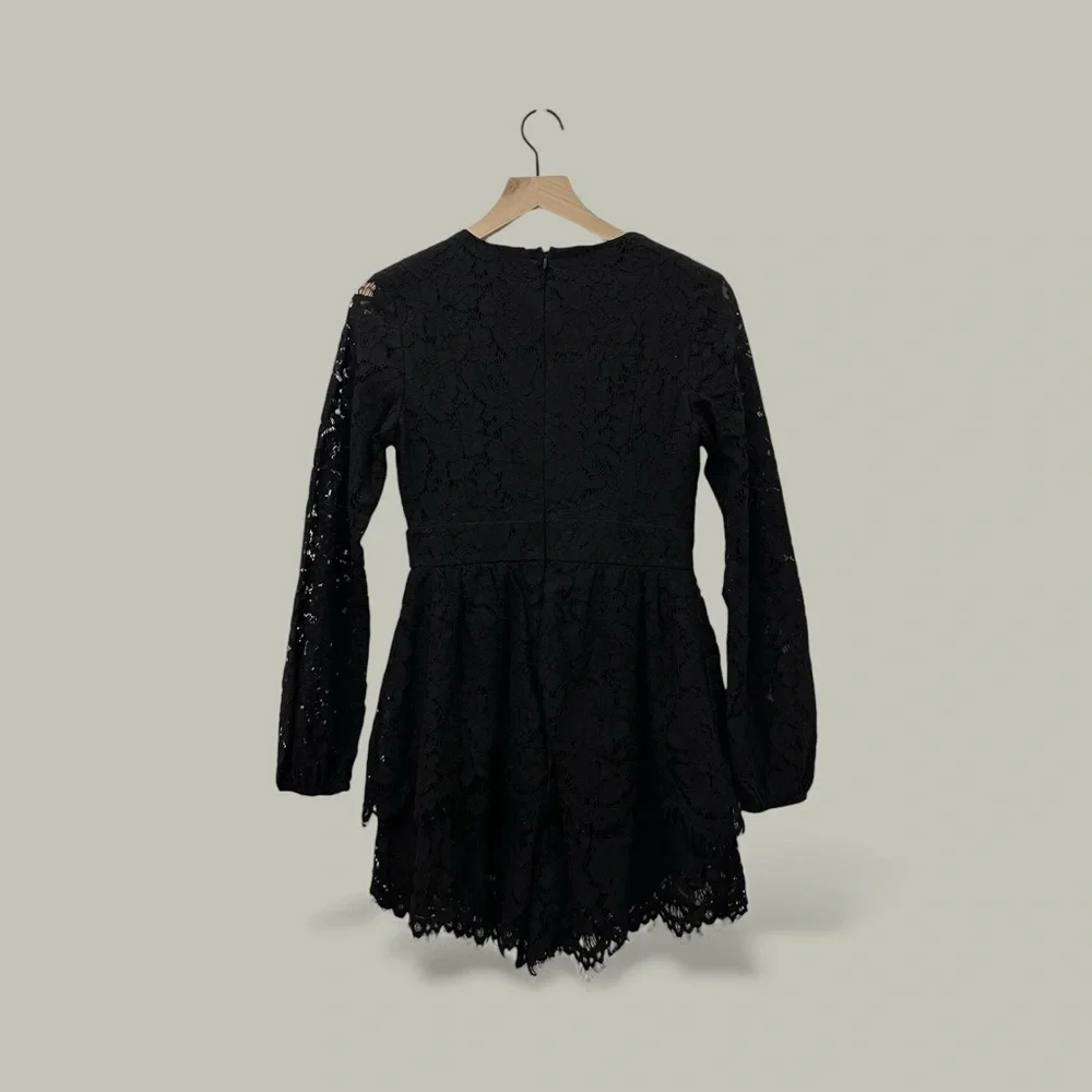 Fashion Nova Women’s Black Nylon Long Sleeve Mini Romper Size S - Picture 3 of 12